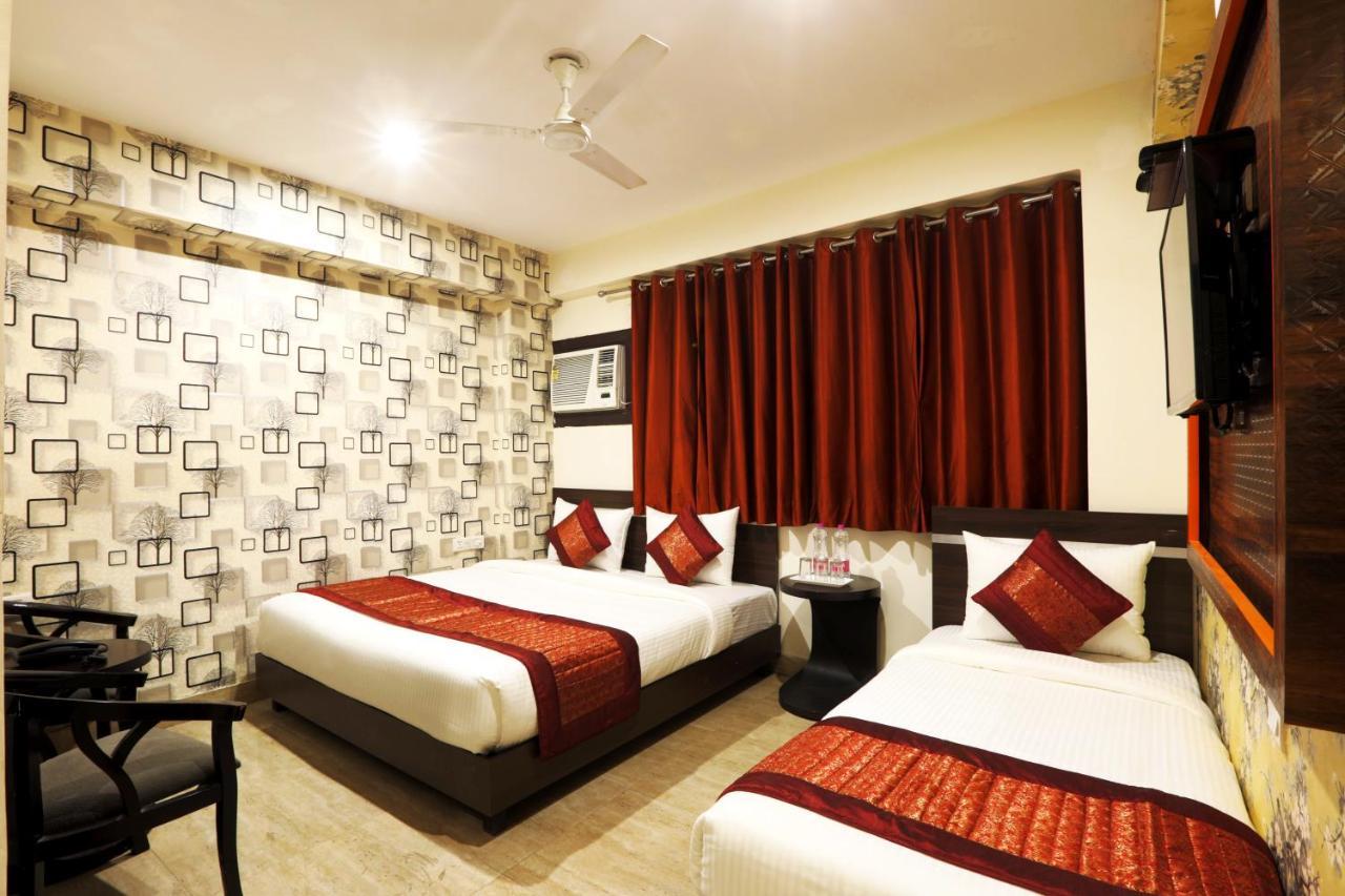 Hotel Classic Plaza At Delhi Airport New Delhi Exterior photo